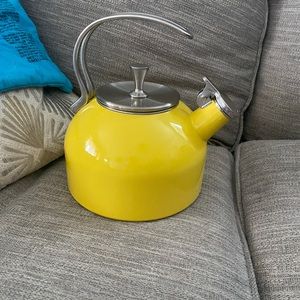 Kate spade tea kettle, yellow, never used